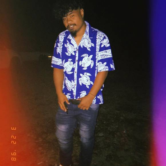 Meet your Posher, Carson - Picture 1 of 1